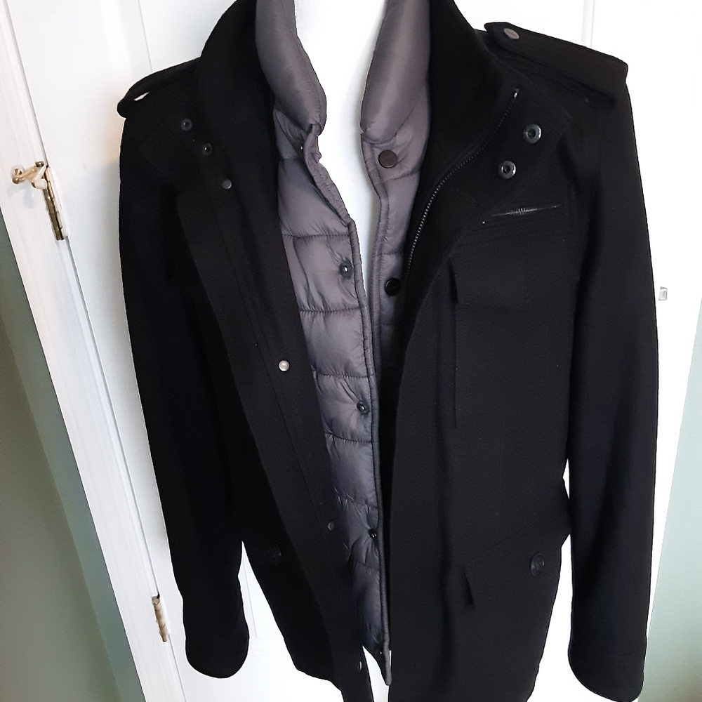 GUESS  Men's Coat/Jacket..